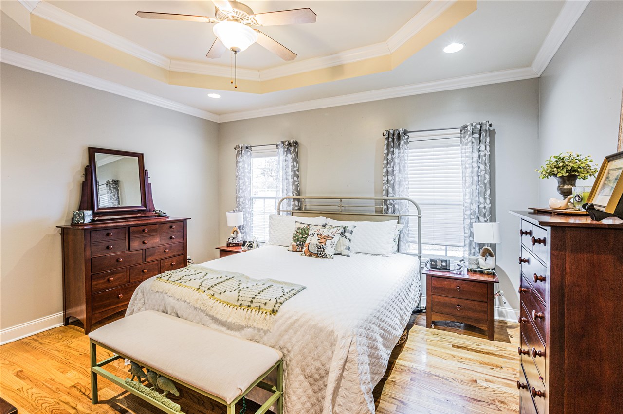 Scottsville, Kentucky, 42164, United States, 4 Bedrooms Bedrooms, ,4 BathroomsBathrooms,Residential,For Sale,2001662