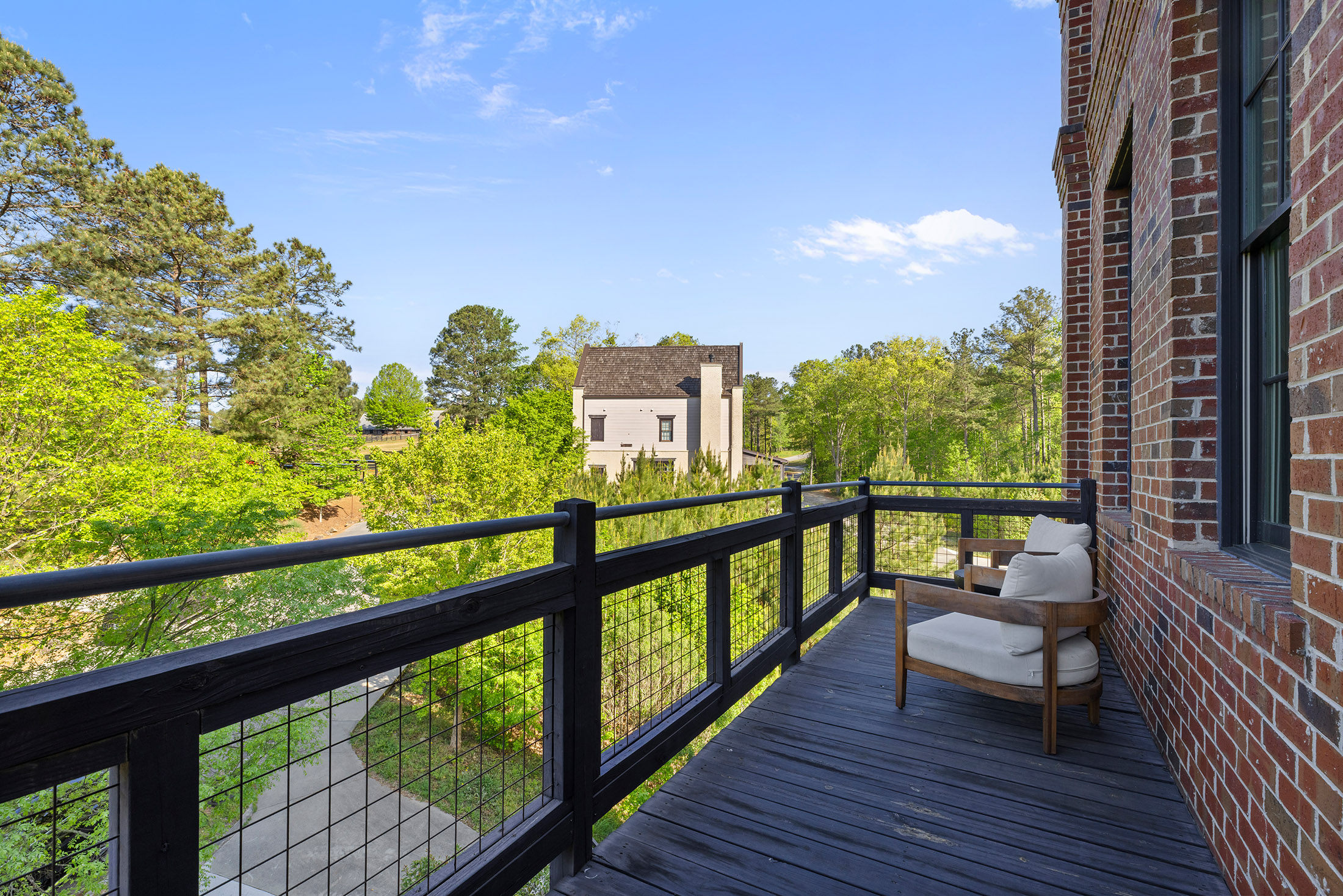  Top Floor, Corner Condo Overlooking Serenbe Stables - 物件實景