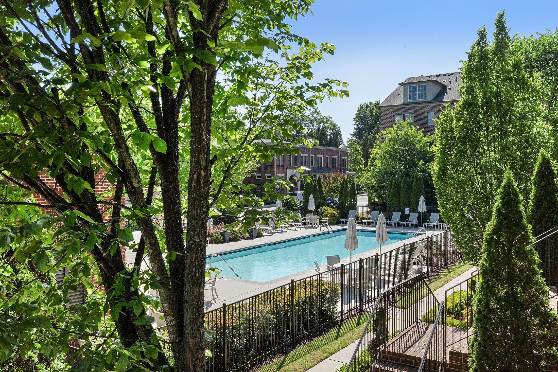  Three Bedroom Showstopper in the Gated Gramercy Community in Dunwoody - 物件實景