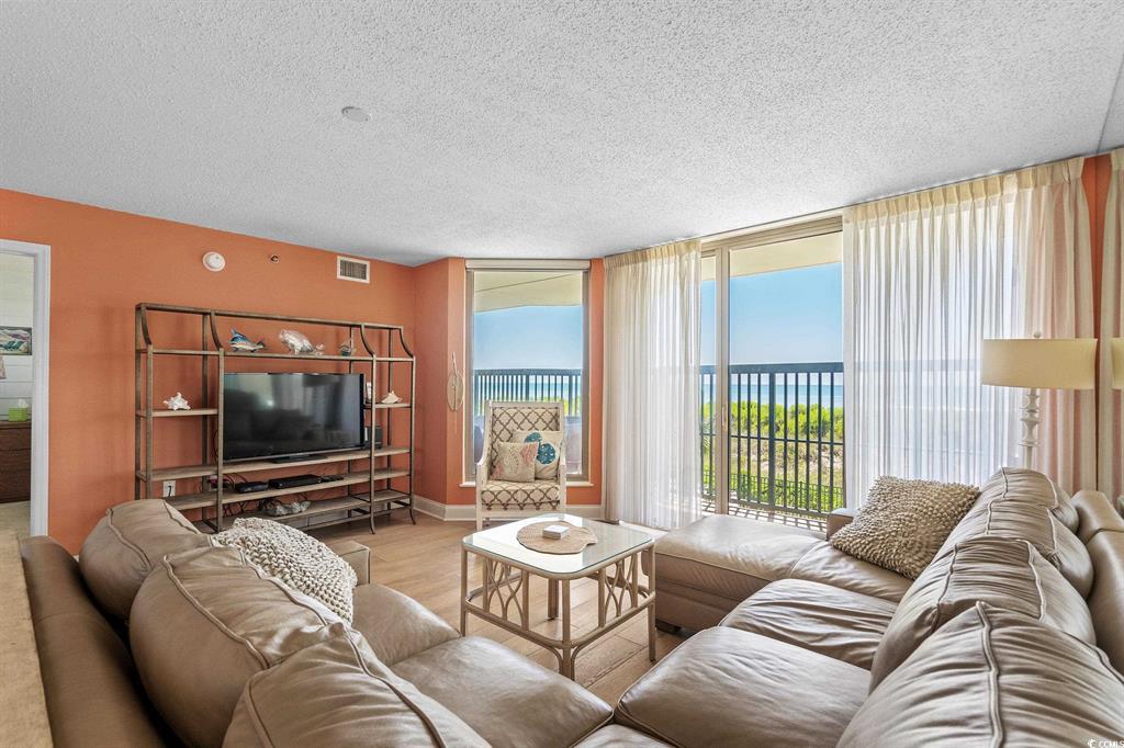 North Myrtle Beach, South Carolina, 29585, United States, 4 Bedrooms Bedrooms, ,3 BathroomsBathrooms,Residential,For Sale,1937030
