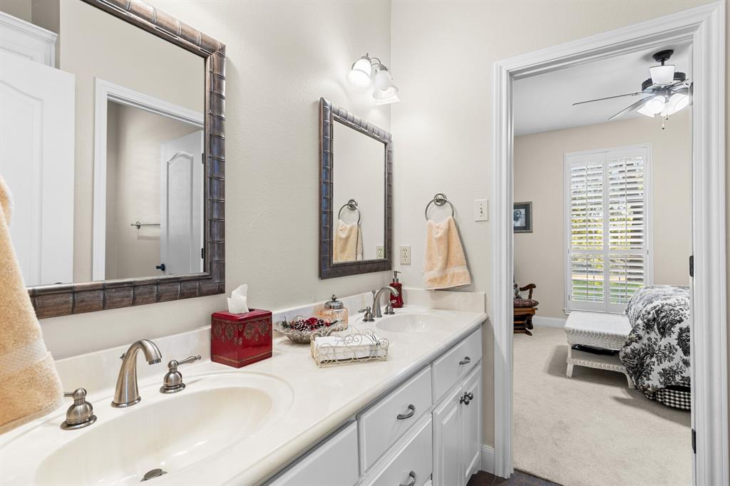 Waco, Texas, 76708, United States, 4 Bedrooms Bedrooms, ,4 BathroomsBathrooms,Residential,For Sale,1989175