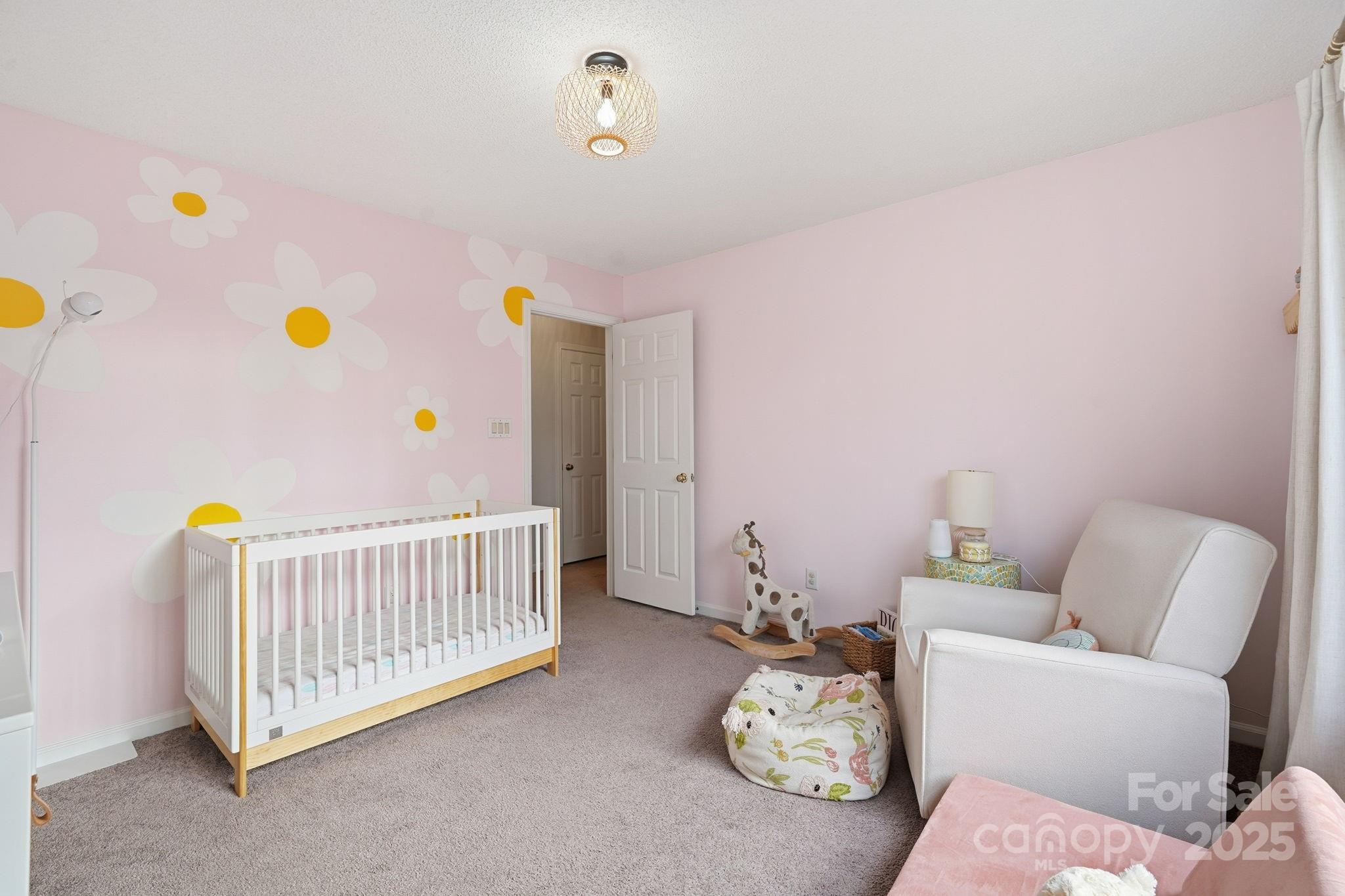 Charlotte, North Carolina, 28210, United States, 4 Bedrooms Bedrooms, ,3 BathroomsBathrooms,Residential,For Sale,2002030