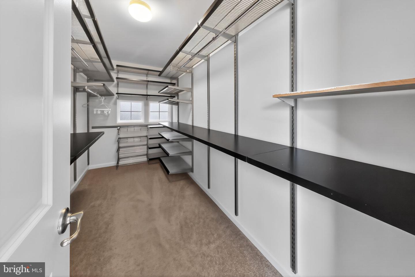 Middletown, Delaware, 19709, United States, 5 Bedrooms Bedrooms, ,4 BathroomsBathrooms,Residential,For Sale,1961312