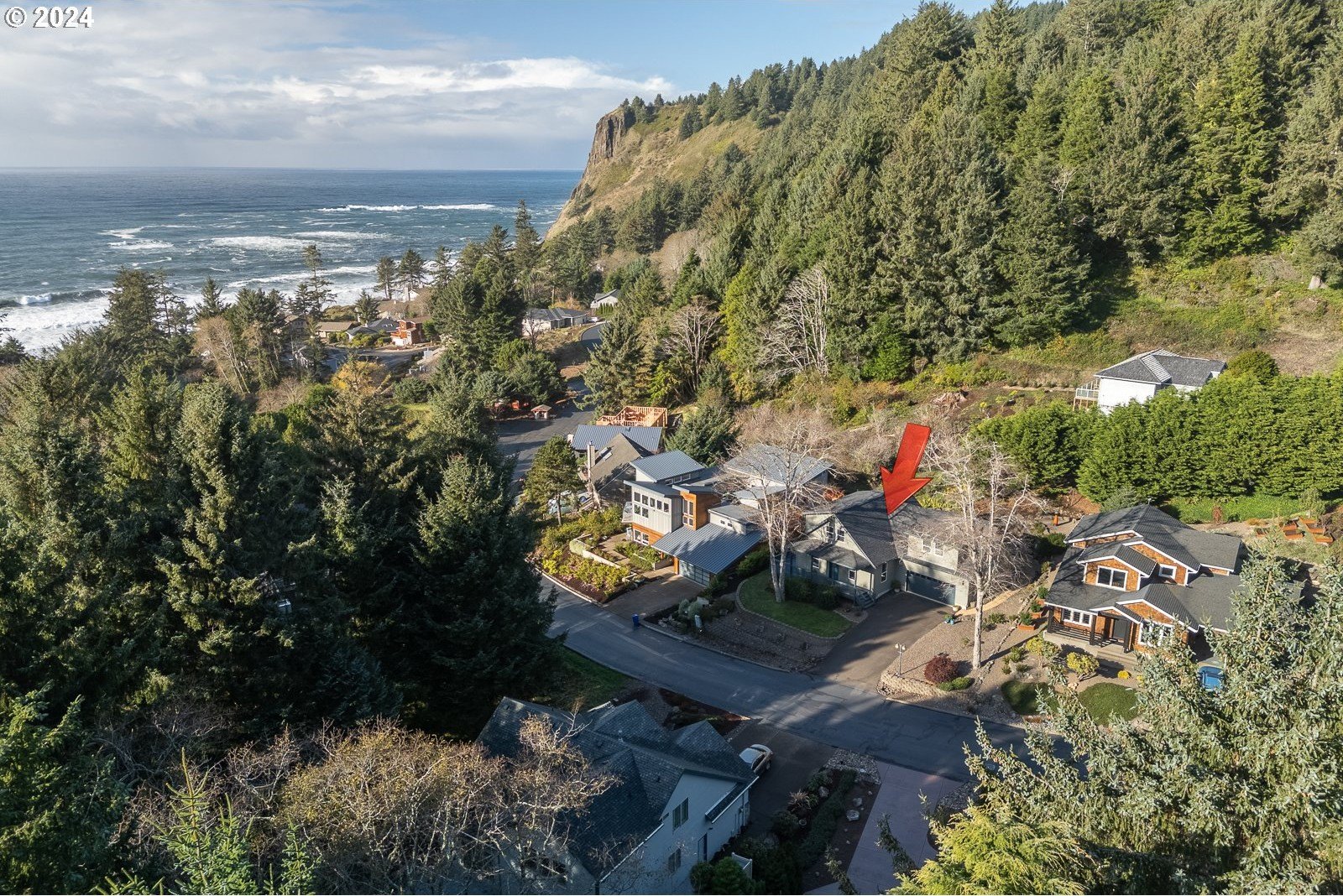 124 SEA CREST DR, Otter Rock, Oregon, 97369, United States, 4 Bedrooms Bedrooms, ,3 BathroomsBathrooms,Residential,For Sale,124 SEA CREST DR,1668112