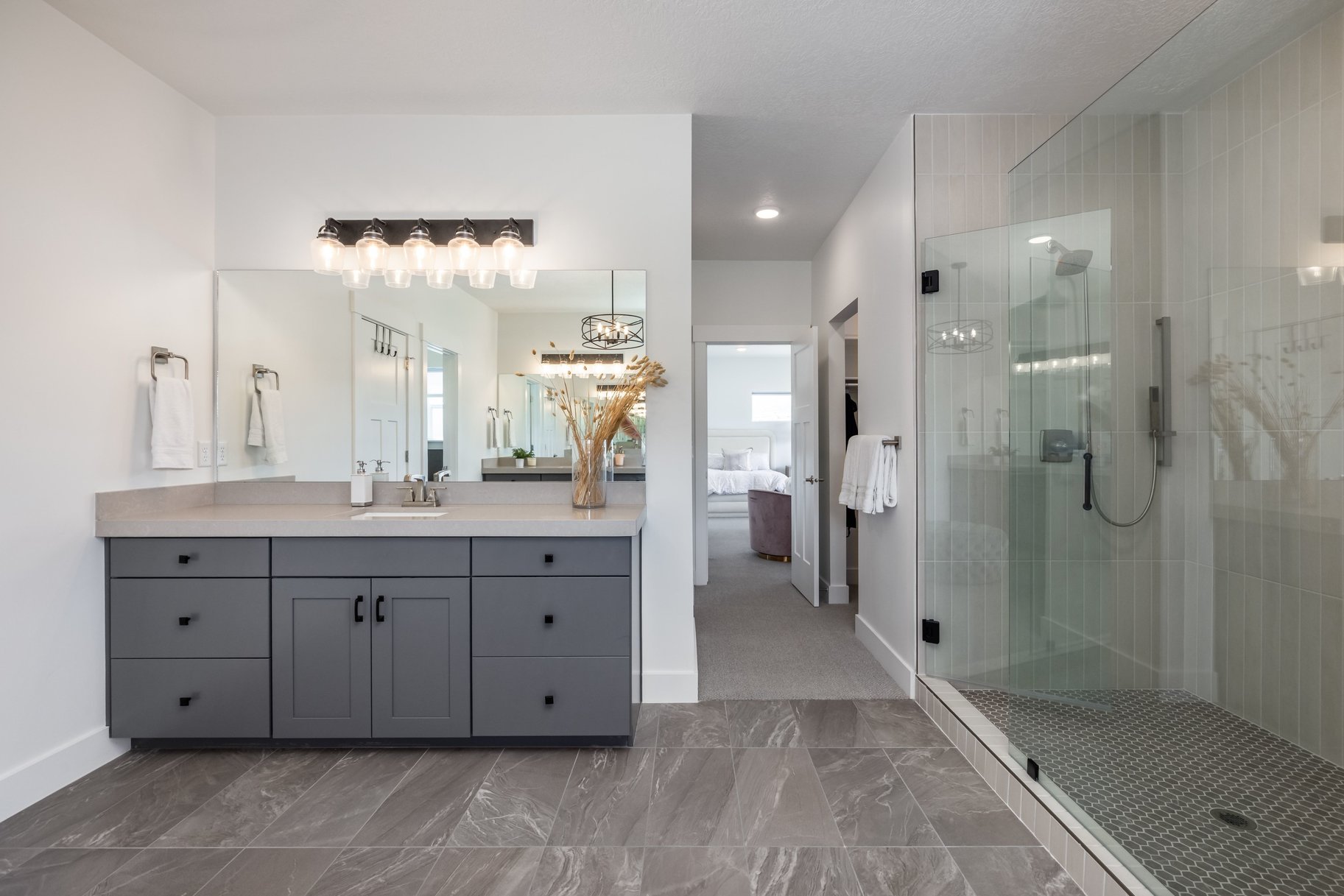  Fully Furnished Luxury Residence with Unmatched Finishes and Views - 物件實景