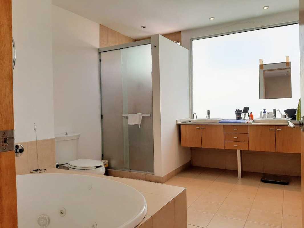 Av. Lomas Del Rio Oriente, Naucalpan de Juárez, Estado de México, 53800, Mexico, 3 Bedrooms Bedrooms, ,4 BathroomsBathrooms,Residential,For Sale,Av. Lomas Del Rio Oriente,1441597