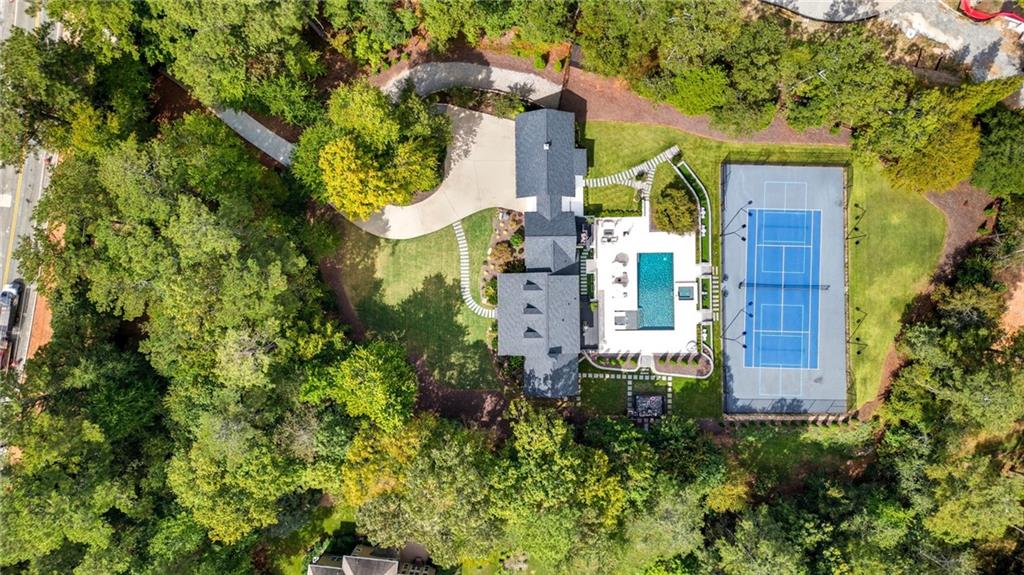 Alpharetta, Georgia, 30005, United States, 4 Bedrooms Bedrooms, ,6 BathroomsBathrooms,Residential,For Sale,1983404