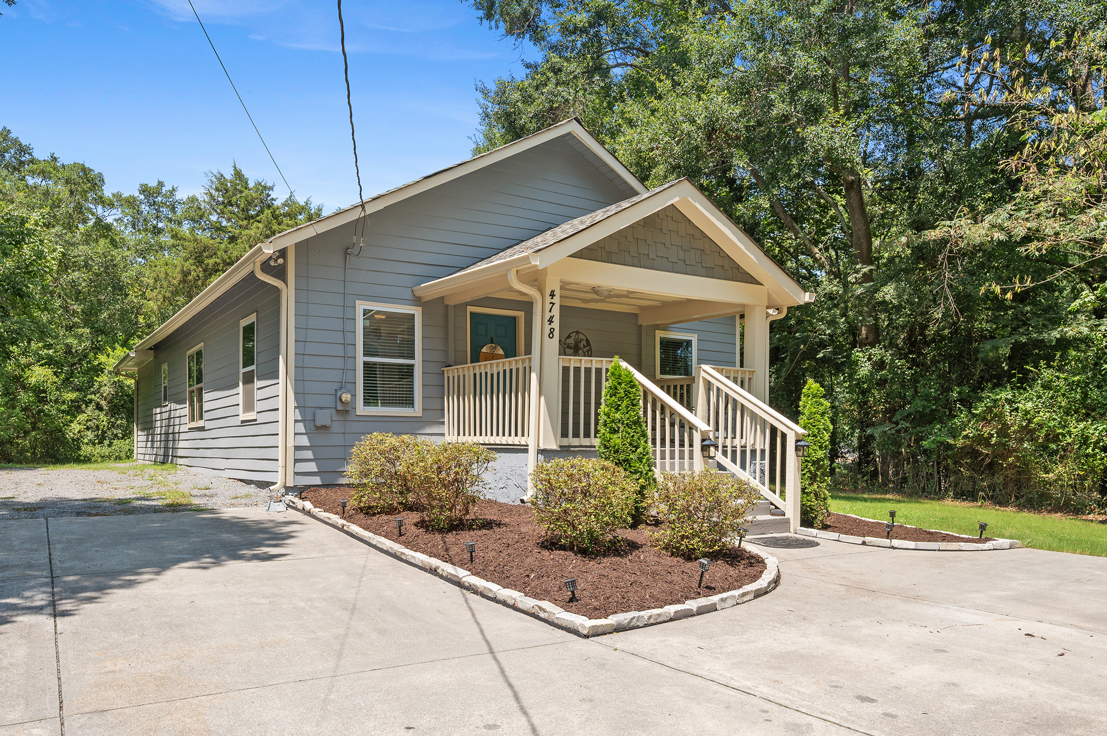  Charming Renovated Cottage in the Heart of Acworth’s Golf Cart District - 物件實景