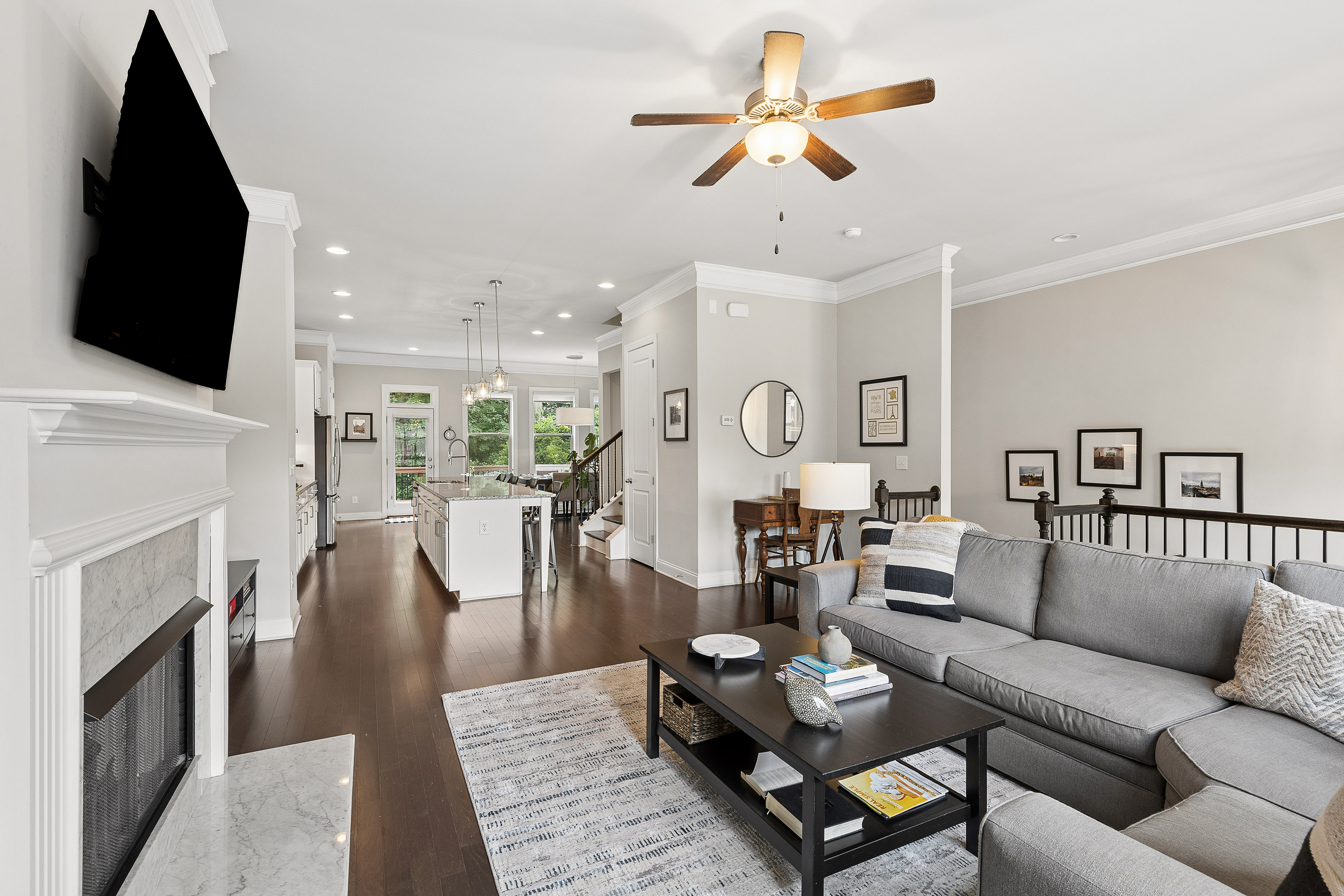  Exceptional Gated Townhome Near Vibrant Downtown Chamblee - 物件實景
