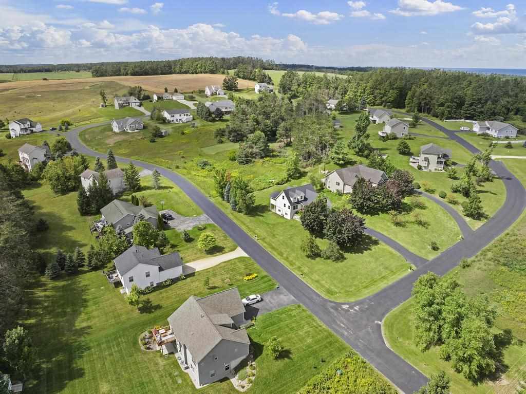 Petoskey, Michigan, 49770, United States, 4 Bedrooms Bedrooms, ,3 BathroomsBathrooms,Residential,For Sale,1932597