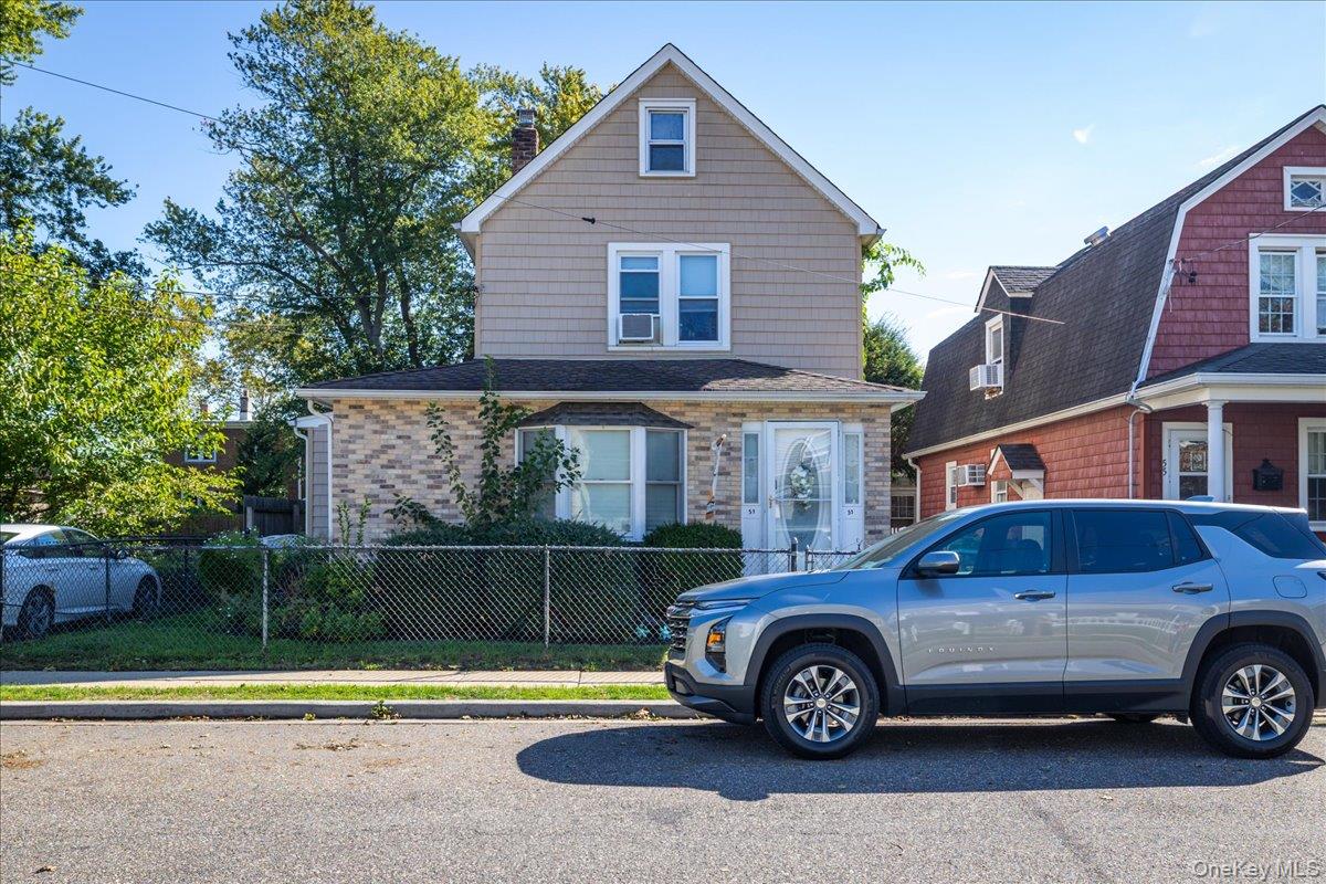 Columbia St, Farmingdale, NY 11735 #1