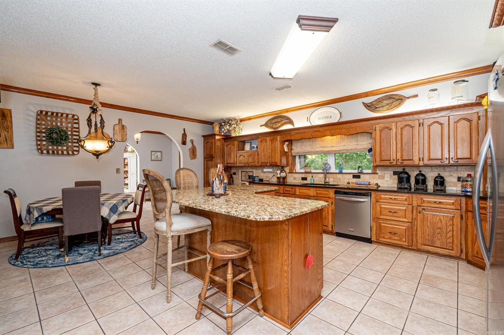 El Dorado, Arkansas, 71730, United States, 3 Bedrooms Bedrooms, ,4 BathroomsBathrooms,Residential,For Sale,1979599