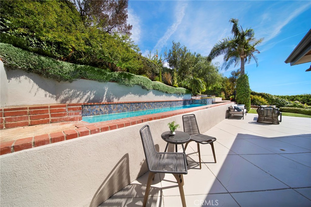 Laguna Beach, California, 92651, United States, 3 Bedrooms Bedrooms, ,3 BathroomsBathrooms,Residential,For Sale,1927395
