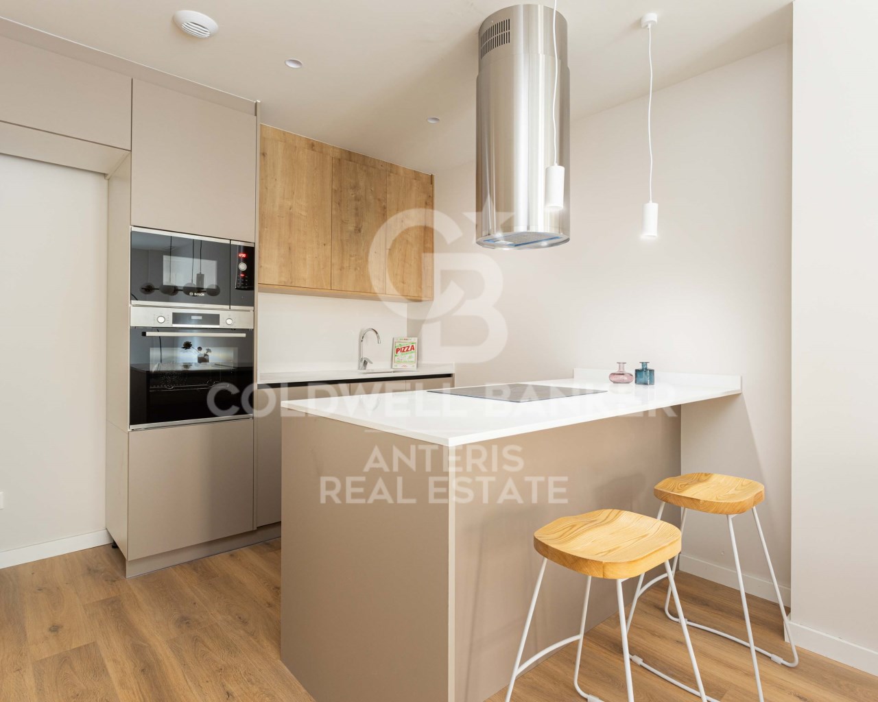 Barcelona, Catalonia, ES, 3 Bedrooms Bedrooms, ,2 BathroomsBathrooms,Residential,For Sale,1687170