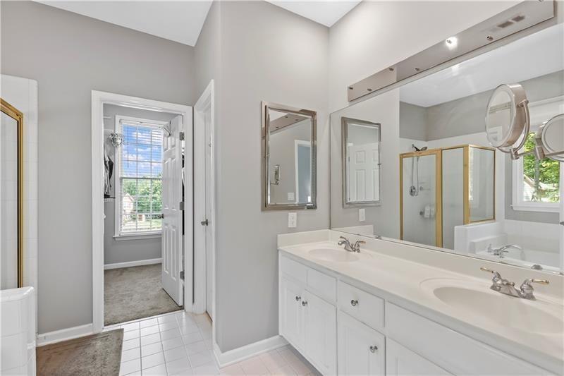 Cumming, Georgia, 30041, United States, 4 Bedrooms Bedrooms, ,3 BathroomsBathrooms,Residential,For Sale,1982870