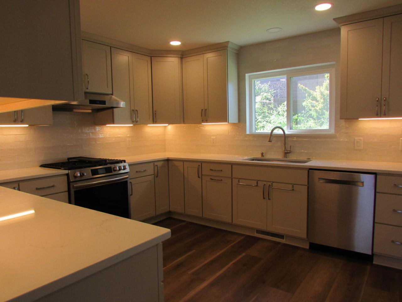 Albuquerque, New Mexico, 87111, United States, 4 Bedrooms Bedrooms, ,3 BathroomsBathrooms,Residential,For Sale,1919605