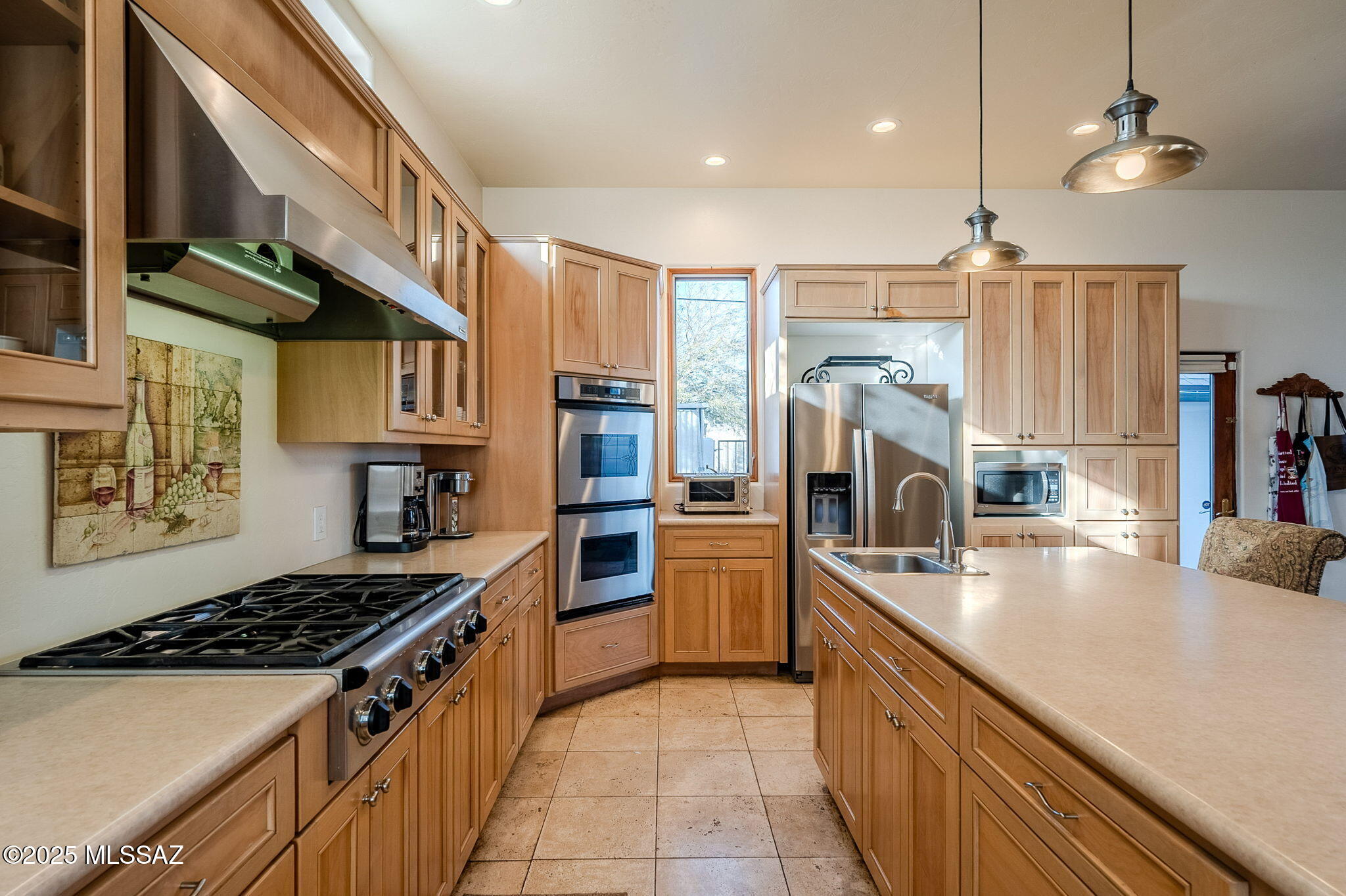 Tucson, Arizona, 85719, United States, 5 Bedrooms Bedrooms, ,5 BathroomsBathrooms,Residential,For Sale,1778389