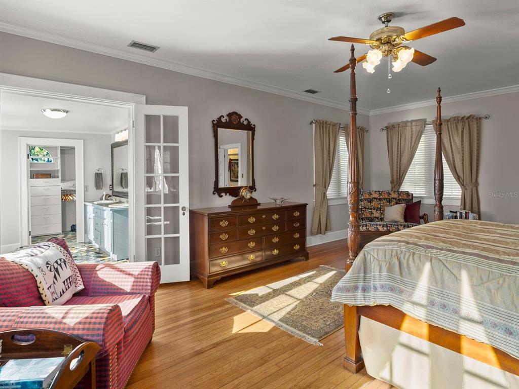 Eustis, Florida, 32736, United States, 6 Bedrooms Bedrooms, ,6 BathroomsBathrooms,Residential,For Sale,1805278