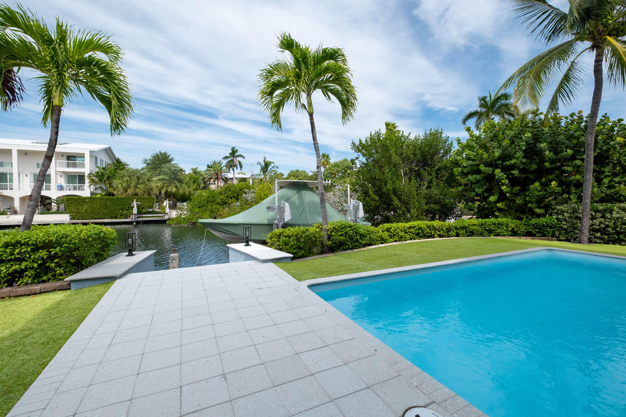 ISLAMORADA, Florida, 33036, United States, 2 Bedrooms Bedrooms, ,2 BathroomsBathrooms,Residential,For Sale,1994790