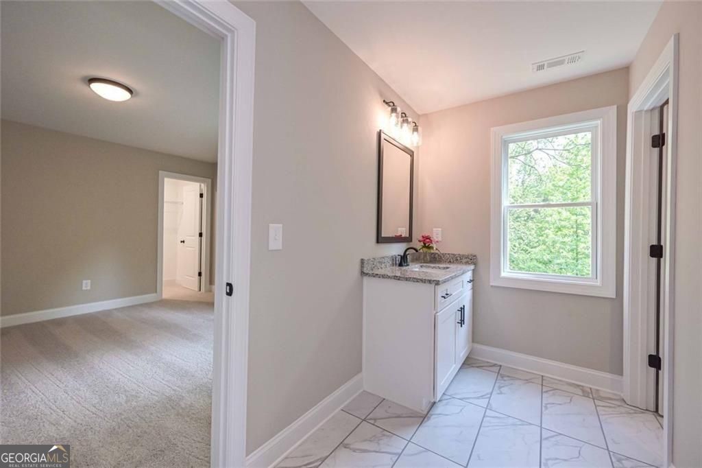 Douglasville, Georgia, 30135, United States, 5 Bedrooms Bedrooms, ,5 BathroomsBathrooms,Residential,For Sale,1876885