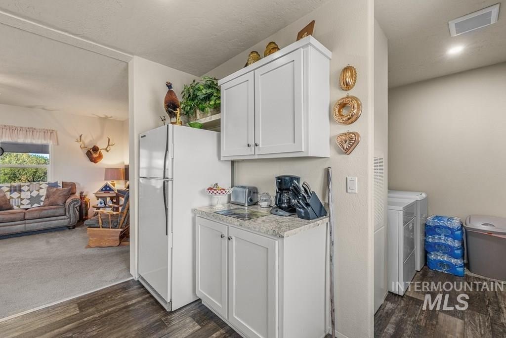 Council, Idaho, 83612, United States, 3 Bedrooms Bedrooms, ,2 BathroomsBathrooms,Residential,For Sale,1928022