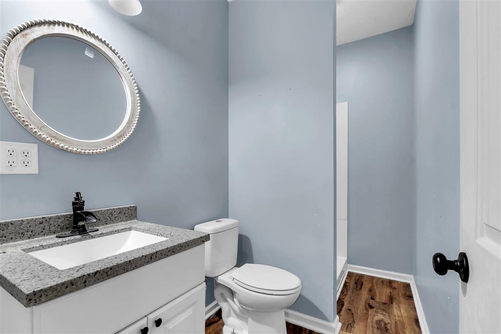 Dequincy, Louisiana, 70633, United States, 5 Bedrooms Bedrooms, ,4 BathroomsBathrooms,Residential,For Sale,1984141