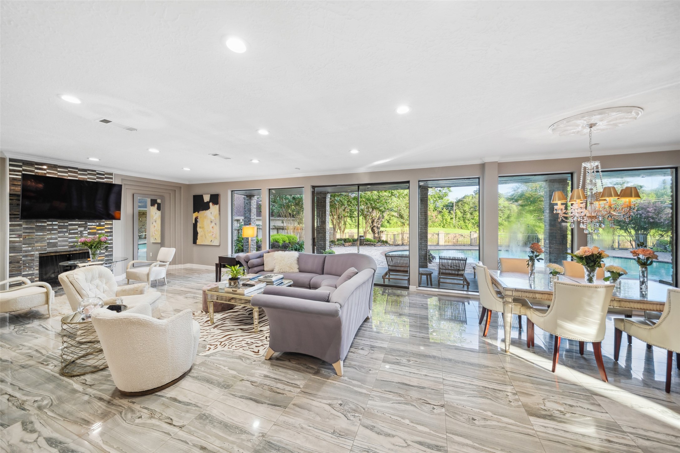  16310 Brook Forest Drive - 物件實景