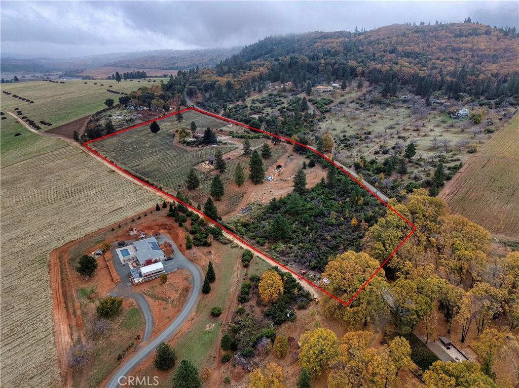 Kelseyville, California, 95451, United States, 5 Bedrooms Bedrooms, ,6 BathroomsBathrooms,Residential,For Sale,1998726