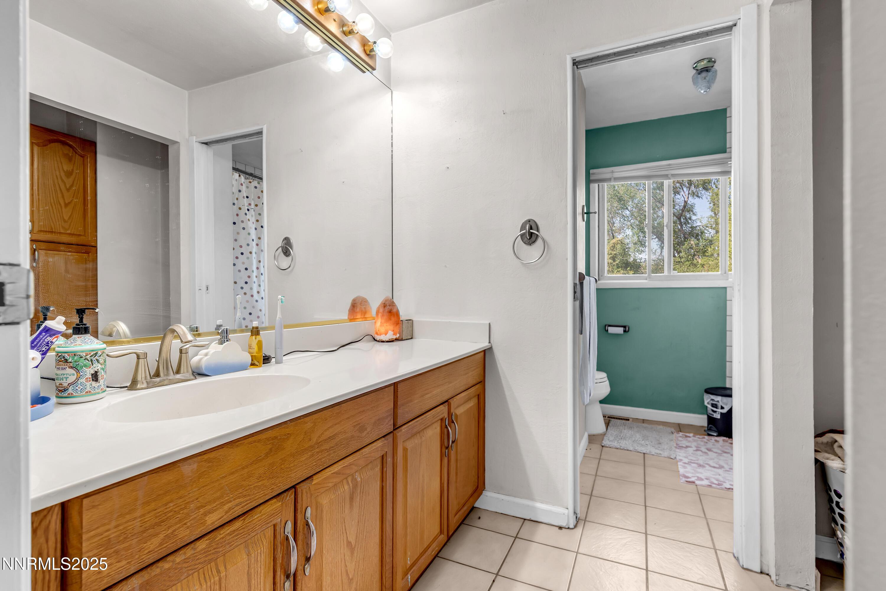 Reno, Nevada, 89506, United States, 4 Bedrooms Bedrooms, ,3 BathroomsBathrooms,Residential,For Sale,1890410
