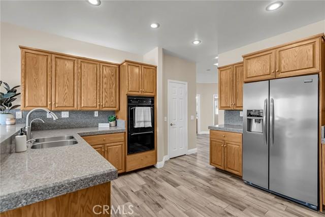 Canyon Lake, California, 92587, United States, 3 Bedrooms Bedrooms, ,2 BathroomsBathrooms,Residential,For Sale,1989277