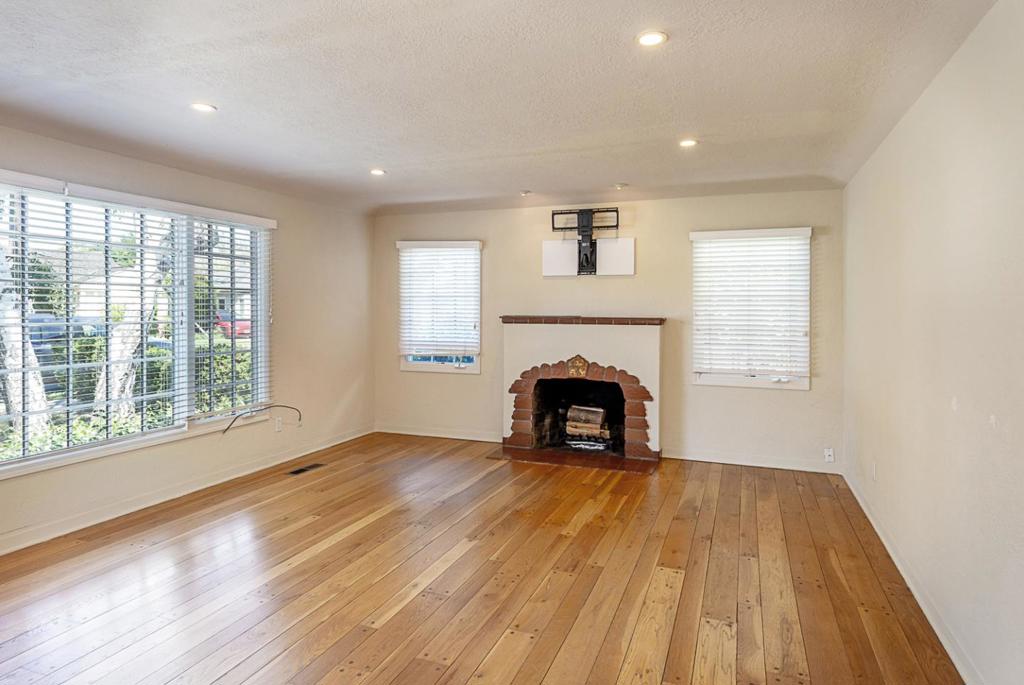 San Jose, California, 95125, United States, 3 Bedrooms Bedrooms, ,2 BathroomsBathrooms,Residential,For Sale,1825152