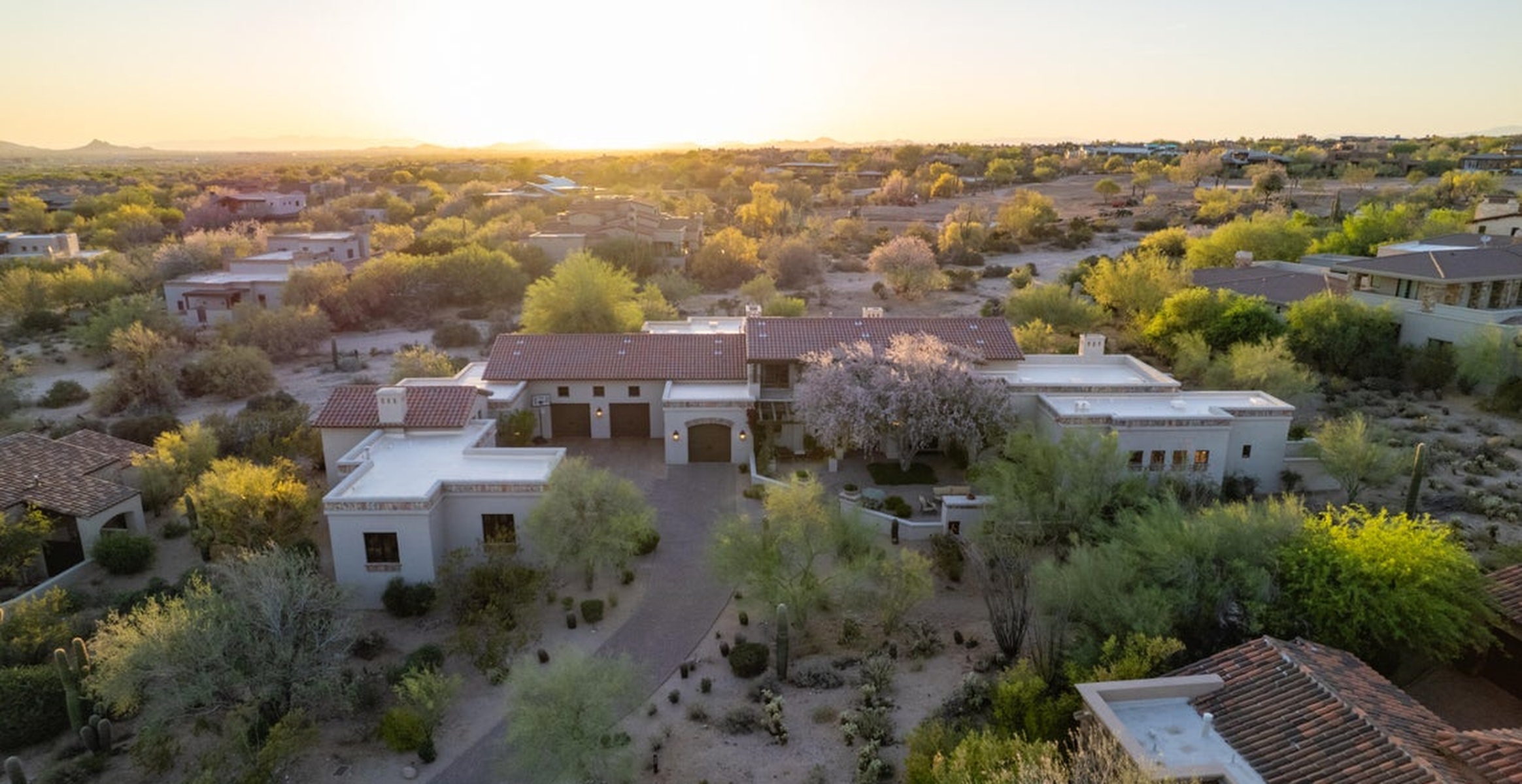  9820 E Thompson Peak Pkwy #824  Scottsdale, AZ - 物件實景