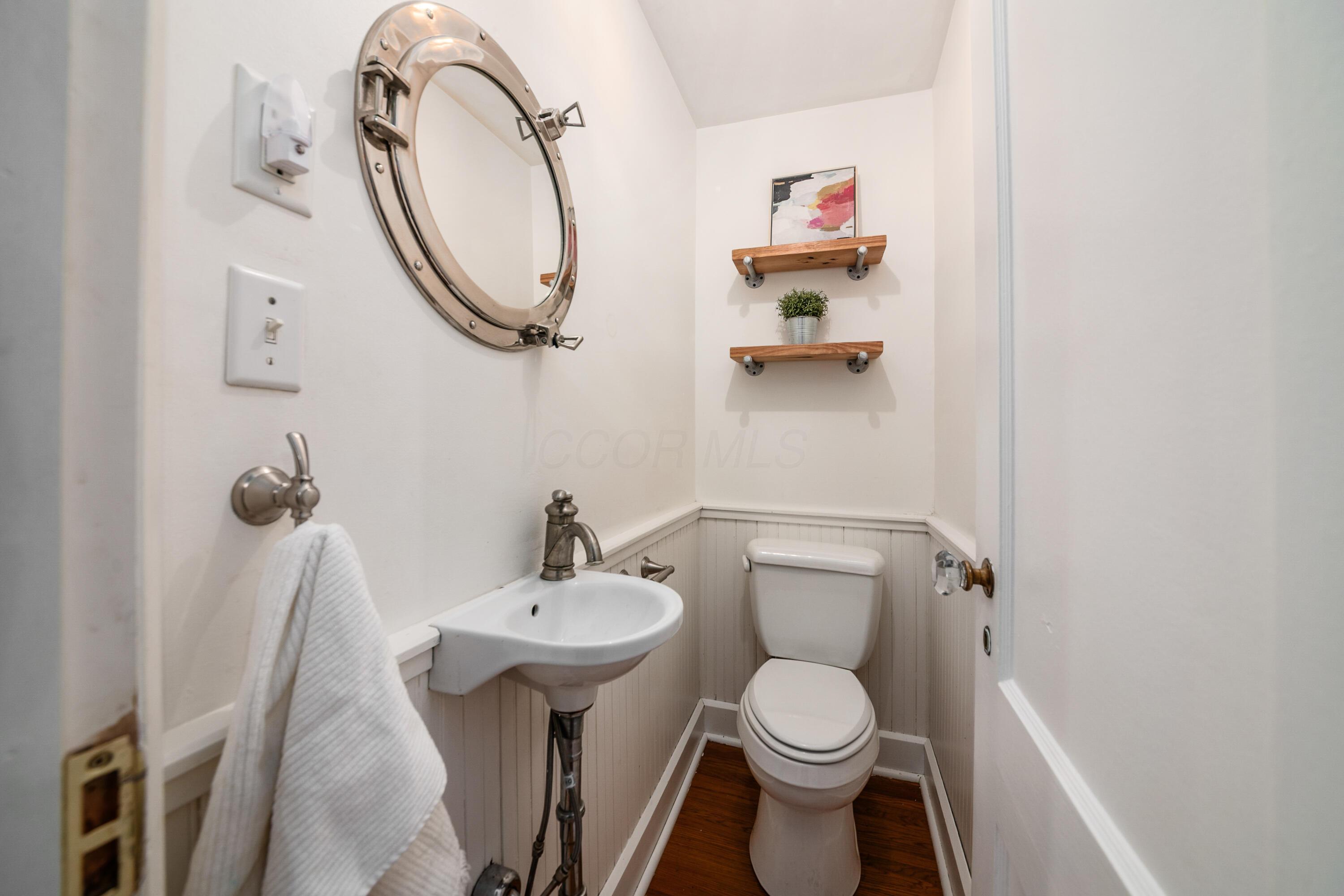 Columbus, Ohio, 43214, United States, 4 Bedrooms Bedrooms, ,3 BathroomsBathrooms,Residential,For Sale,1996077