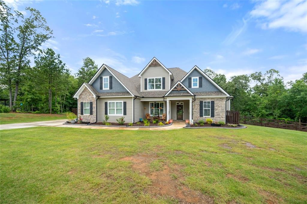 Douglasville, Georgia, 30135, United States, 4 Bedrooms Bedrooms, ,4 BathroomsBathrooms,Residential,For Sale,1940681
