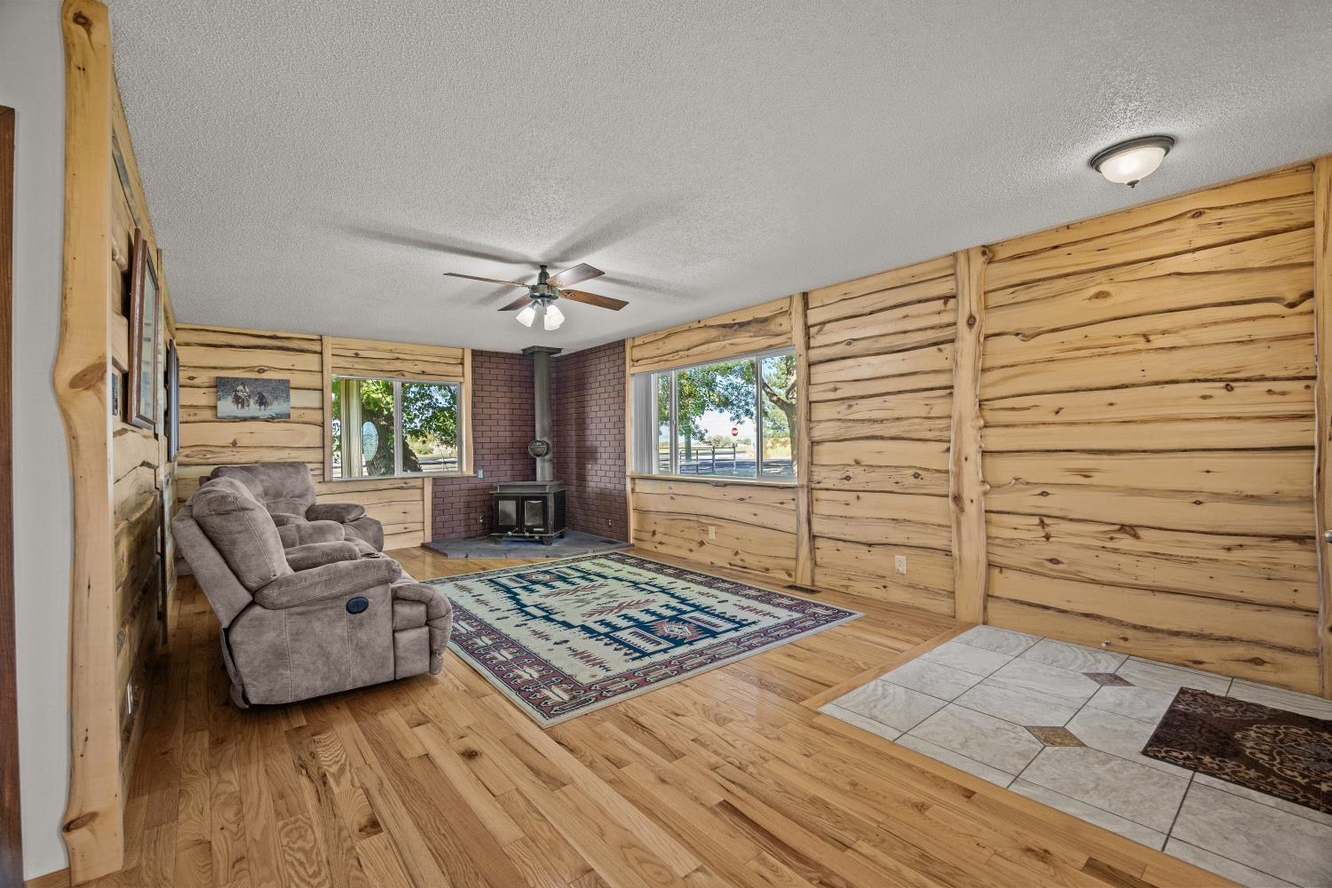 Fruita, Colorado, 81521, United States, 3 Bedrooms Bedrooms, ,2 BathroomsBathrooms,Residential,For Sale,1960525