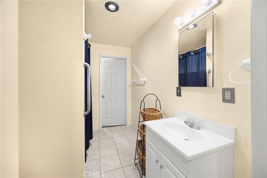 Wrightwood, California, 92397, United States, 5 Bedrooms Bedrooms, ,3 BathroomsBathrooms,Residential,For Sale,1975800