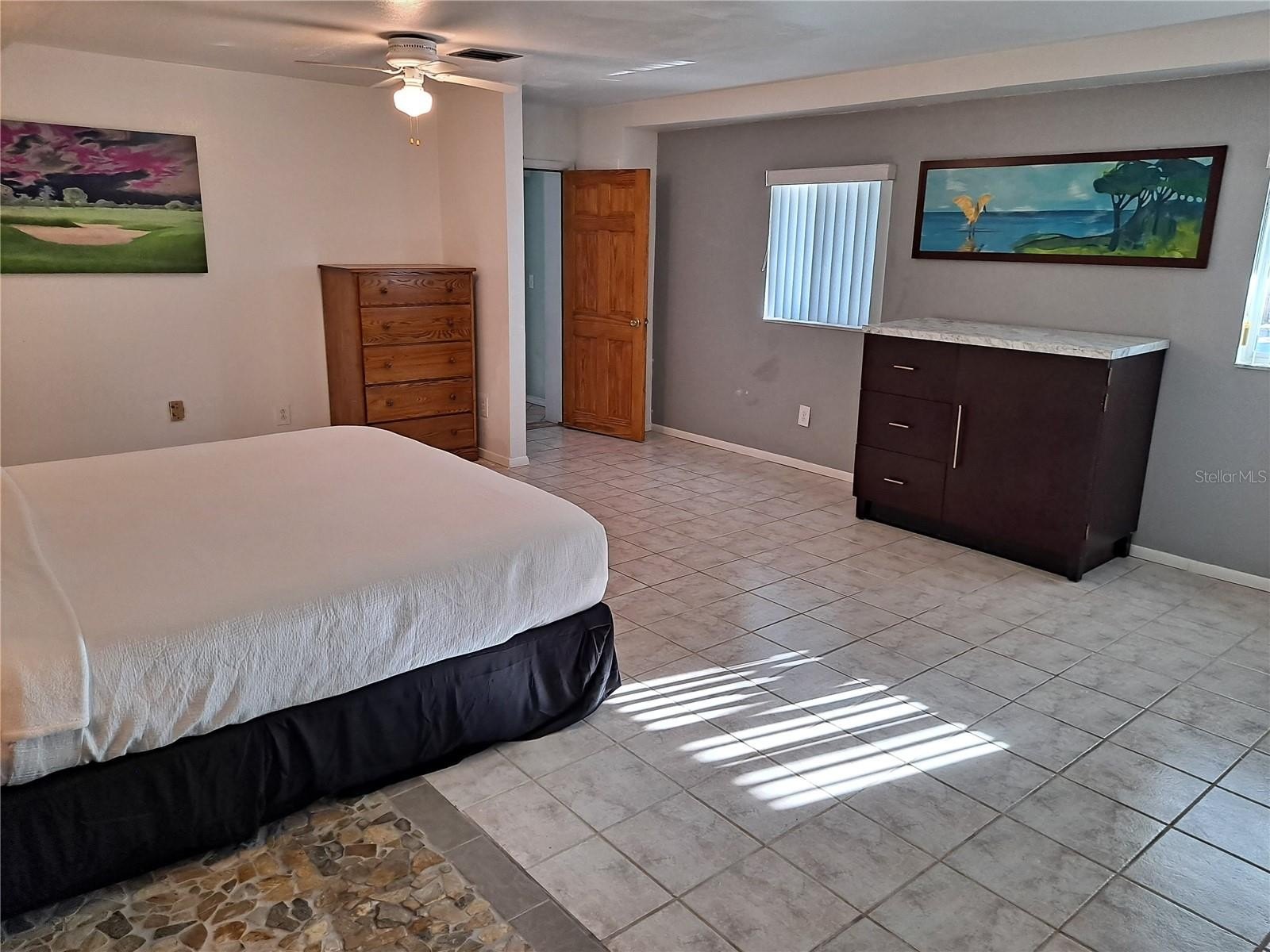 ST PETERSBURG, Florida, 33709, United States, 5 Bedrooms Bedrooms, ,5 BathroomsBathrooms,Residential,For Sale,1996454