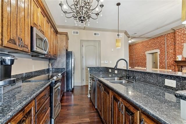 New Orleans, Louisiana, 70130, United States, ,Residential,For Sale,2013043