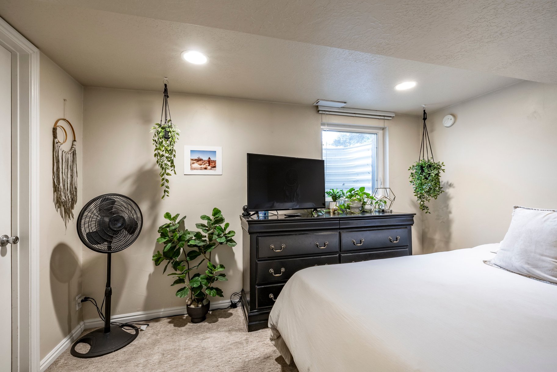  Charming home, flexible living options, rental income - 物件實景