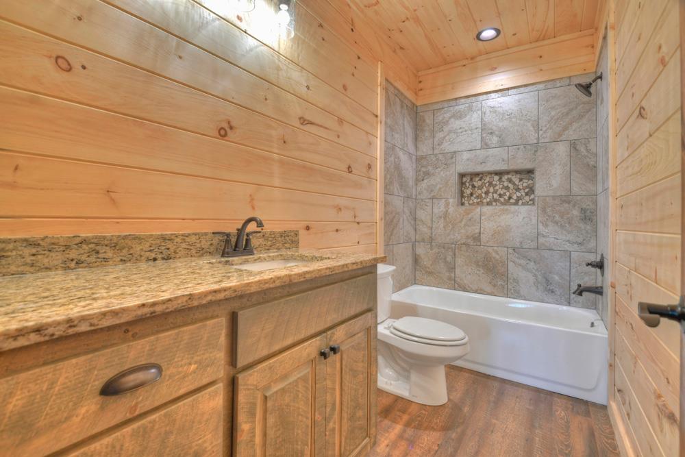 Mineral Bluff, Georgia, 30559, United States, 4 Bedrooms Bedrooms, ,4 BathroomsBathrooms,Residential,For Sale,1871299