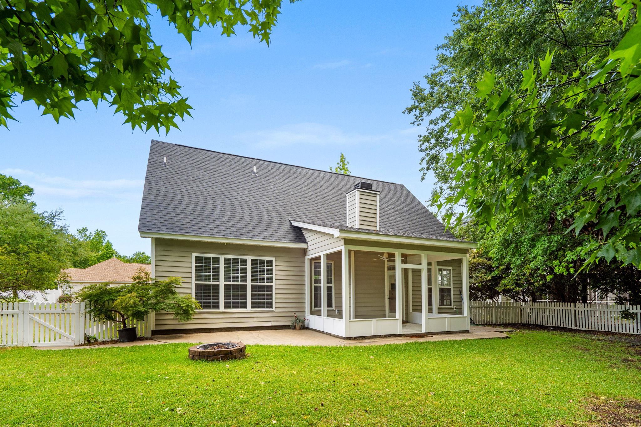 Myrtle Beach, South Carolina, 29588, United States, 4 Bedrooms Bedrooms, ,3 BathroomsBathrooms,Residential,For Sale,2048136