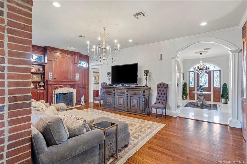 Lake Charles, Louisiana, 70605, United States, 5 Bedrooms Bedrooms, ,4 BathroomsBathrooms,Residential,For Sale,1977188