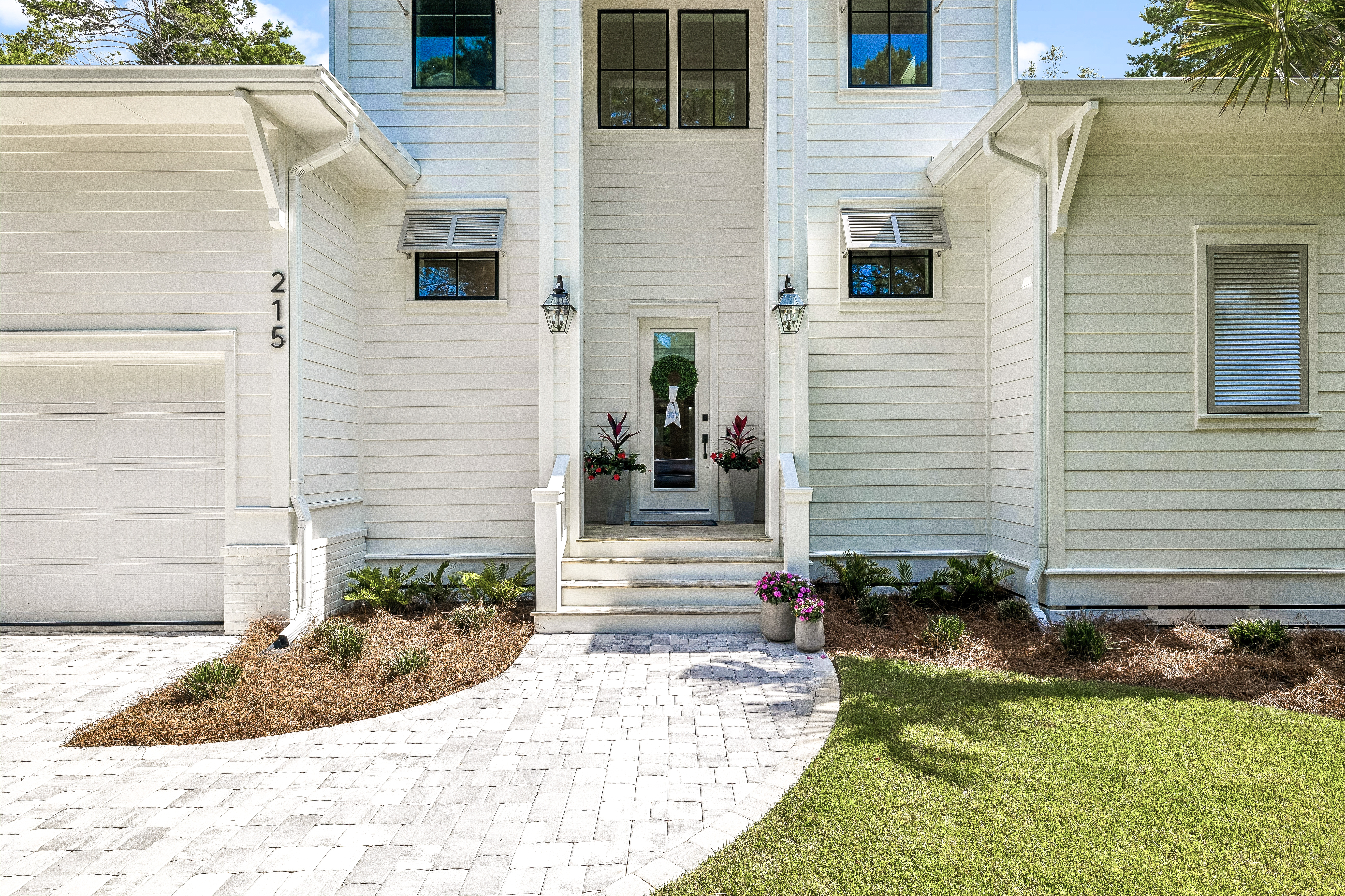  Custom Coastal Luxury with Walkable Beach Access - 物件實景