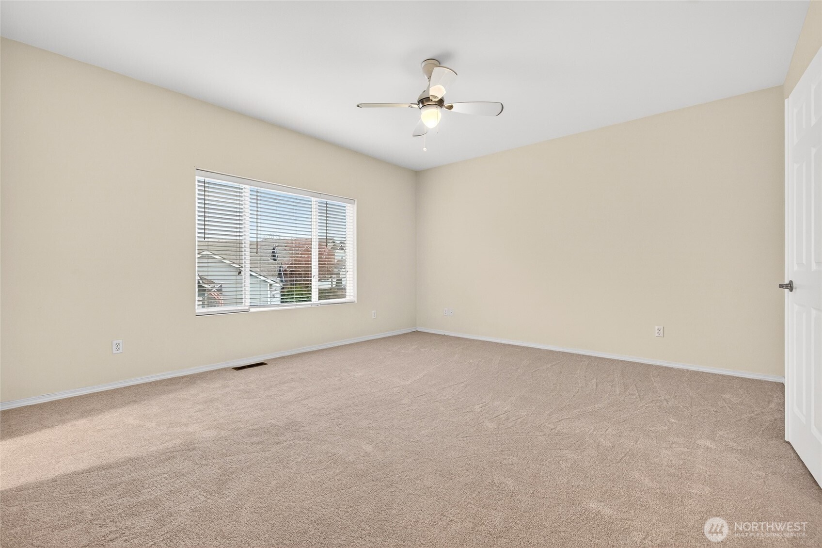 Monroe, Washington, 98272, United States, 3 Bedrooms Bedrooms, ,3 BathroomsBathrooms,Residential,For Sale,2008505