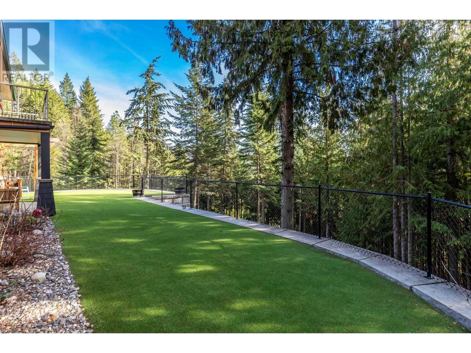 VERNON, British Columbia, V1B 3M9, CA, 4 Bedrooms Bedrooms, ,3 BathroomsBathrooms,Residential,For Sale,1836921