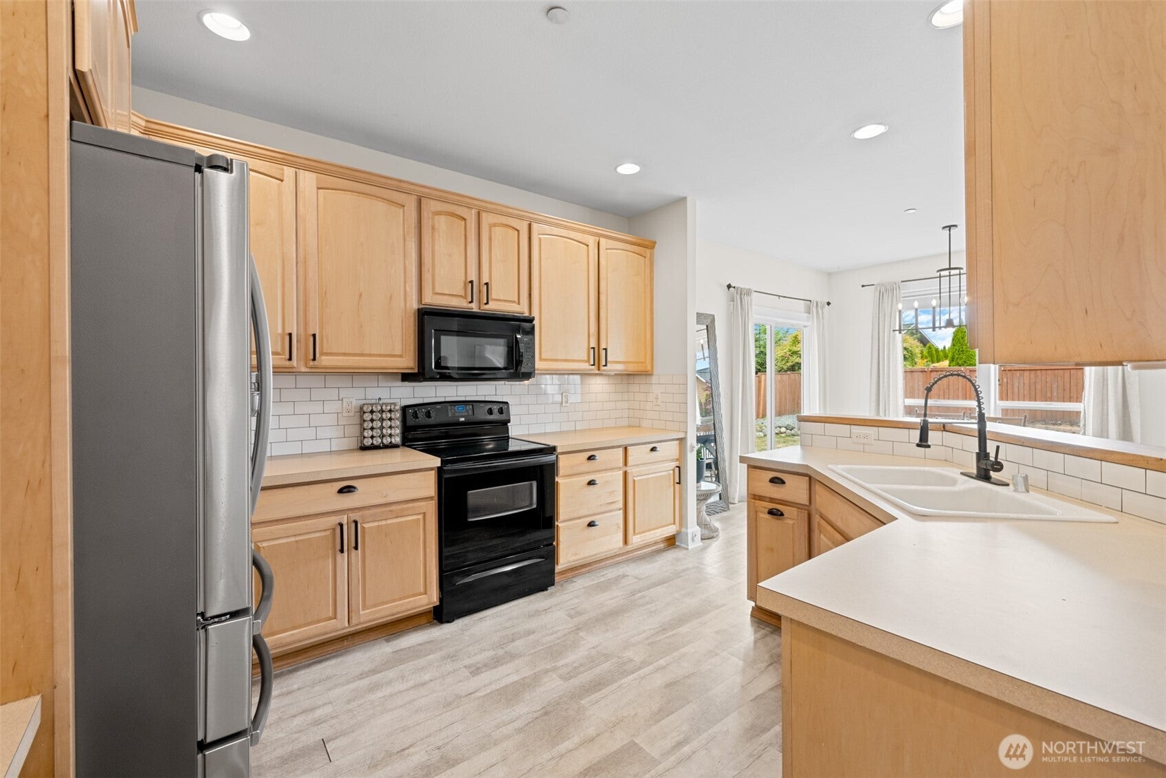 Port Angeles, Washington, 98363, United States, 3 Bedrooms Bedrooms, ,2 BathroomsBathrooms,Residential,For Sale,1982168