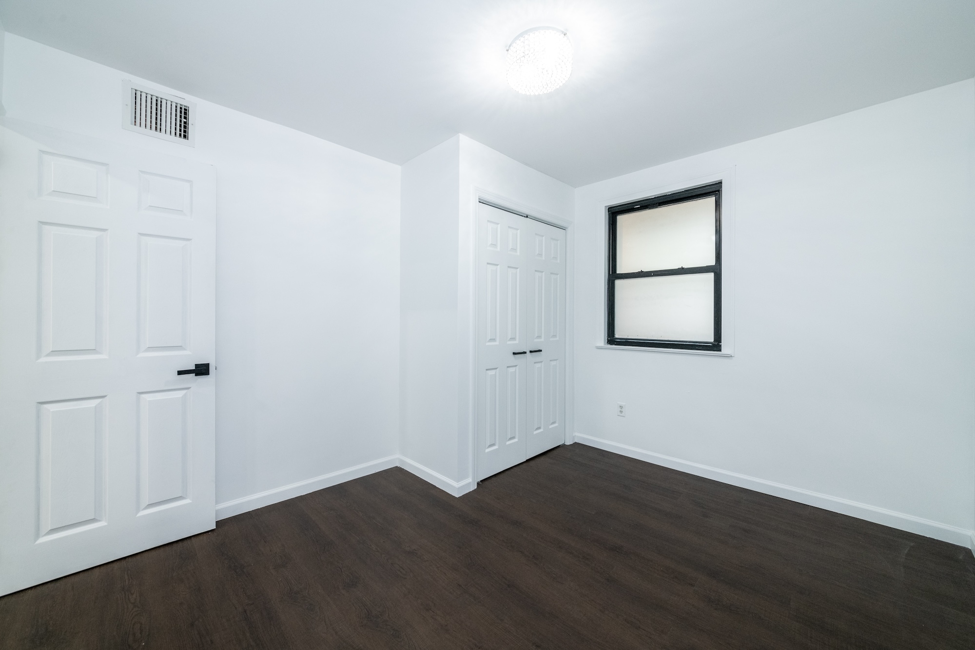  2530 Fenton Avenue - 物件實景