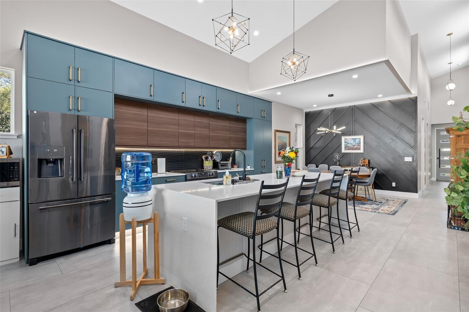 ORLANDO, Florida, 32806, United States, 4 Bedrooms Bedrooms, ,3 BathroomsBathrooms,Residential,For Sale,1978937