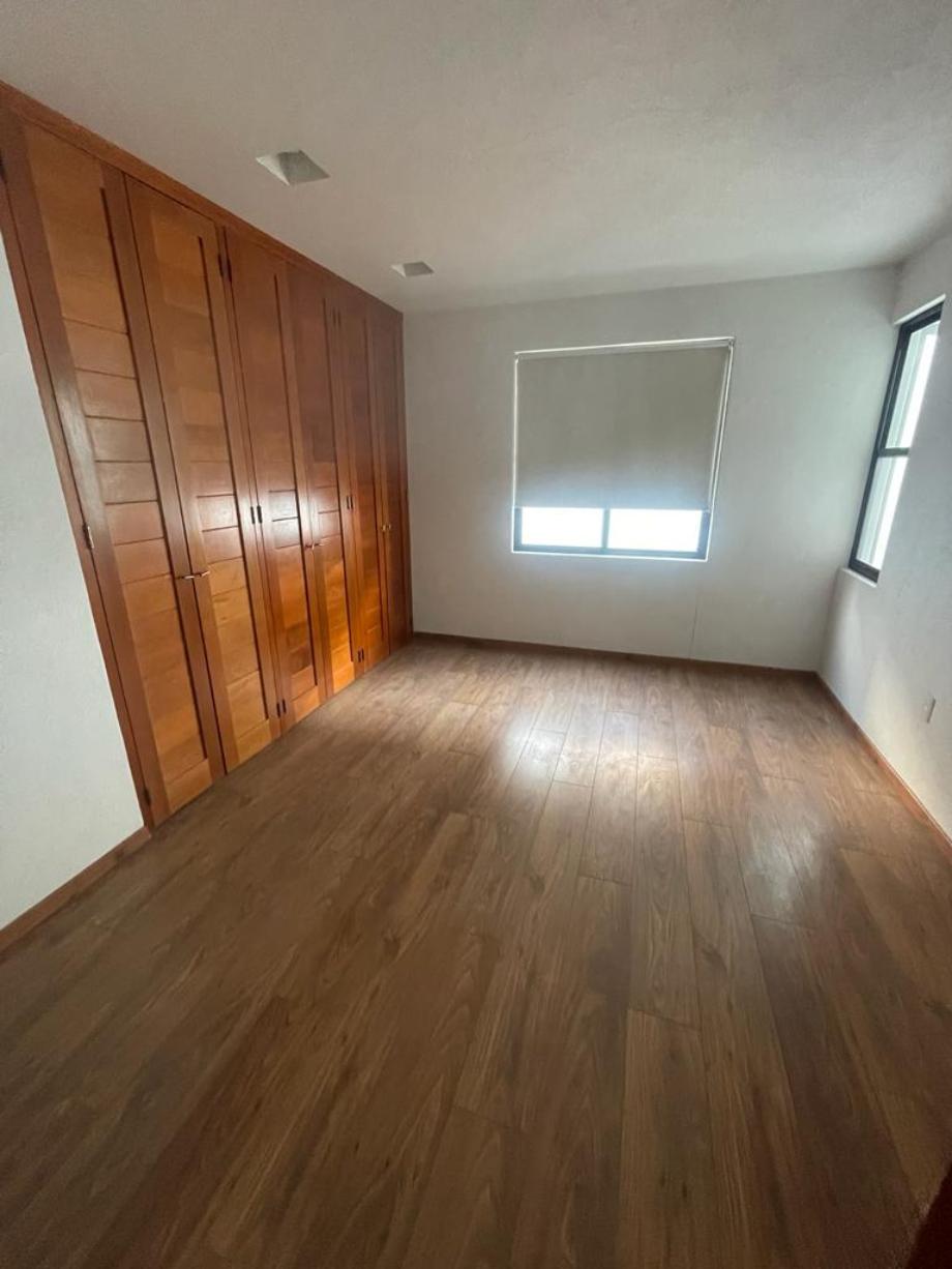 Blvd. Centro Sur, Querétaro, Querétaro, 76090, Mexico, 3 Bedrooms Bedrooms, ,3 BathroomsBathrooms,Residential,For Sale,Blvd. Centro Sur,1627146