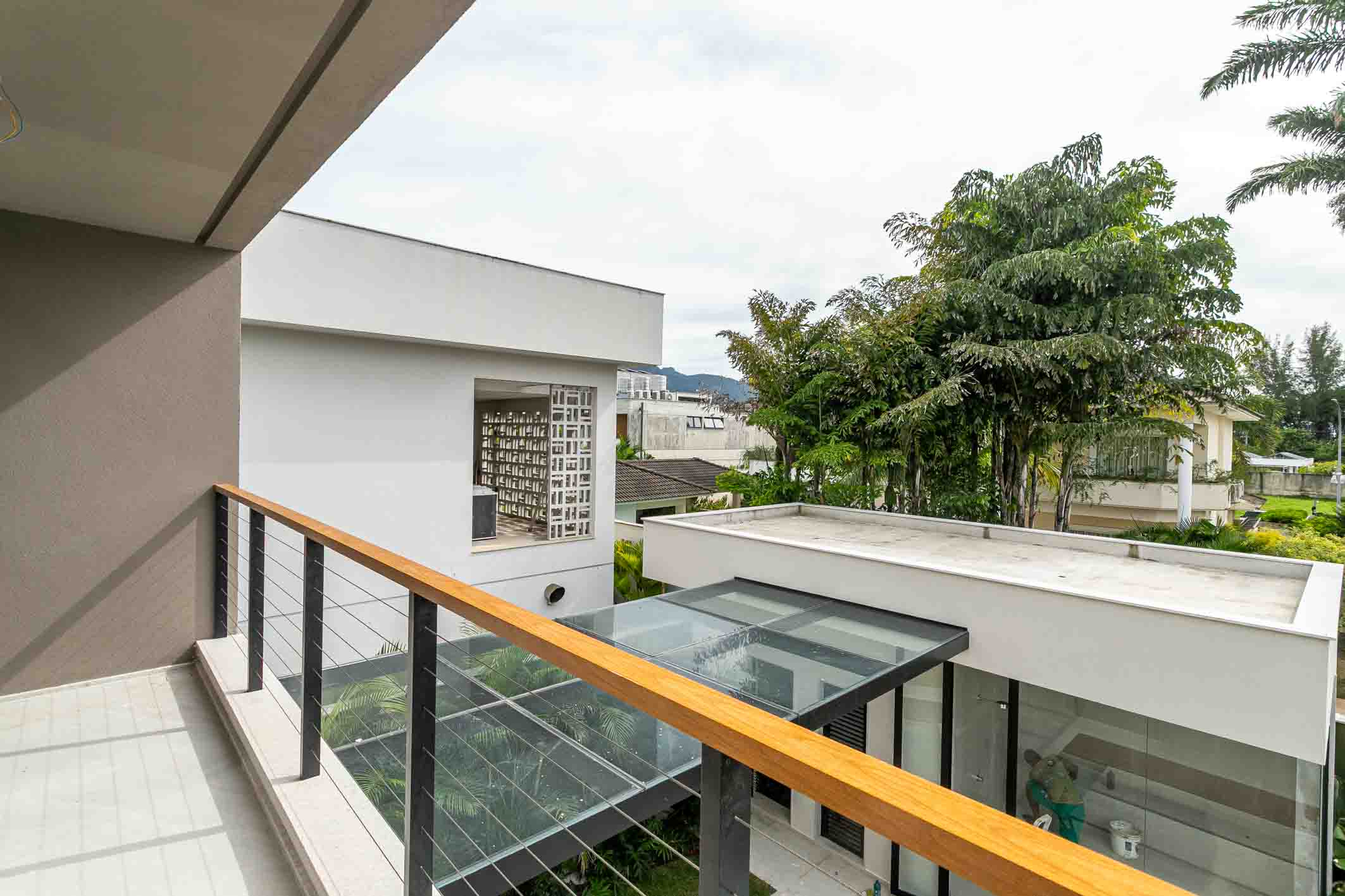  Contemporary house in a sought-after condominium - 物件實景